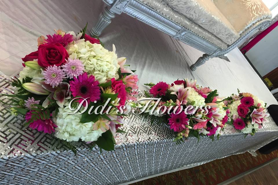 Head Table Arrangements