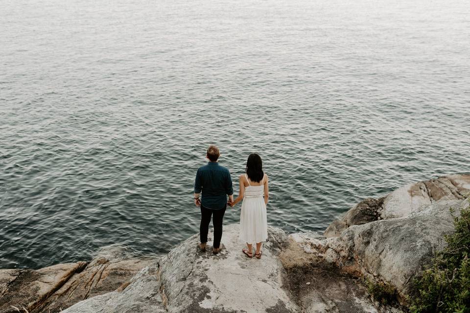 Lighthouse Park Engagement