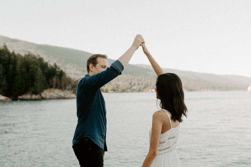 Lighthouse Park Engagement