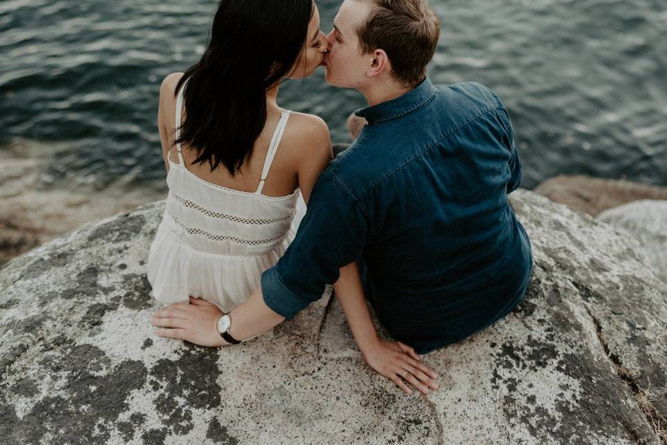 Lighthouse Park Engagement