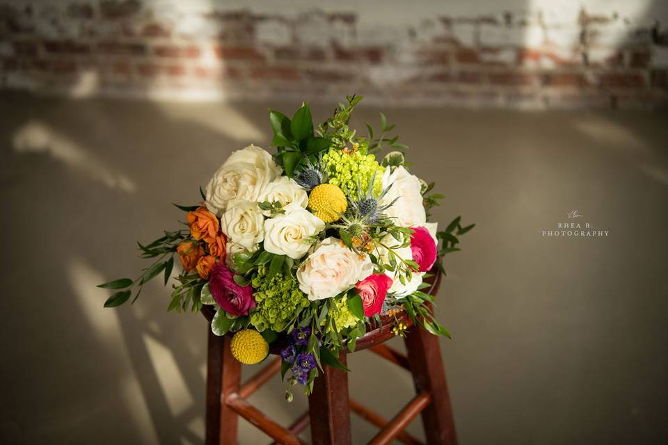 Best Buds Florals