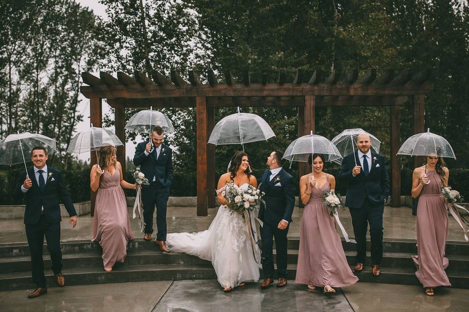 Outdoor Vancouver Wedding