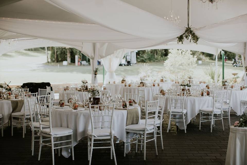 Outdoor Vancouver Wedding