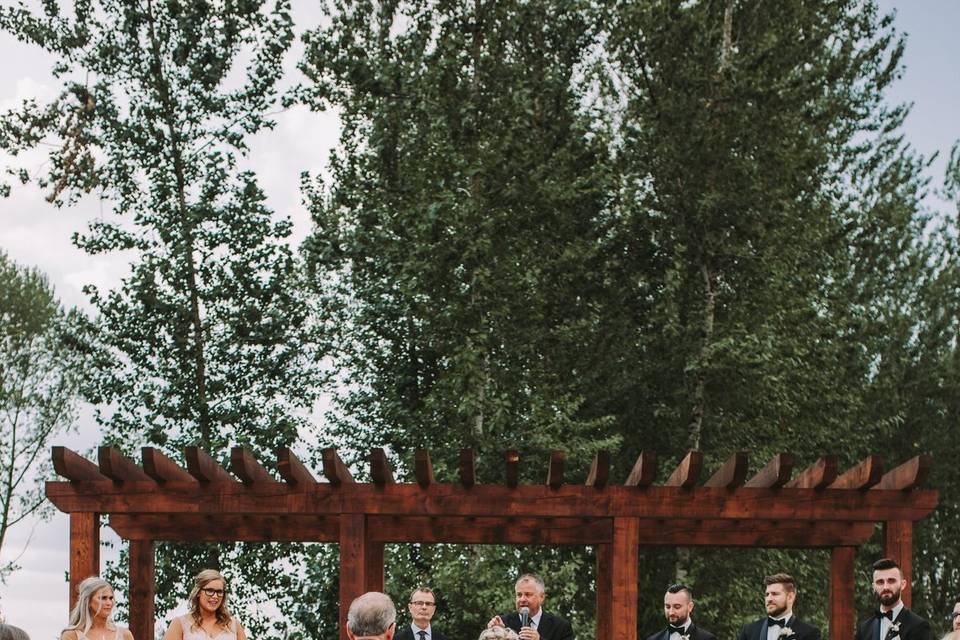 Outdoor Vancouver Wedding