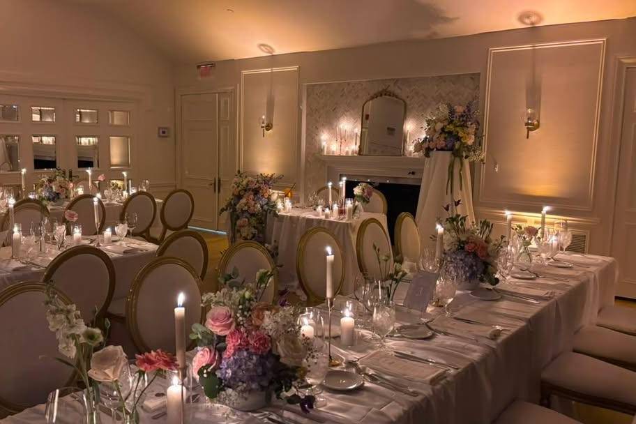 Rose Royal Wedding Assistance