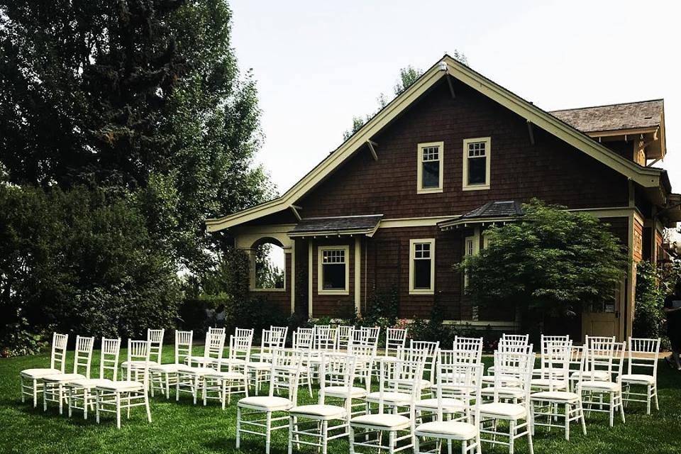 Chiavari chair rentals