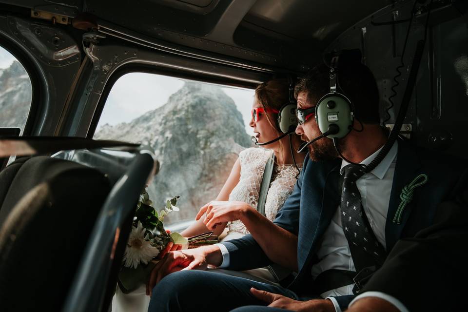 Squamish helicopter elopement