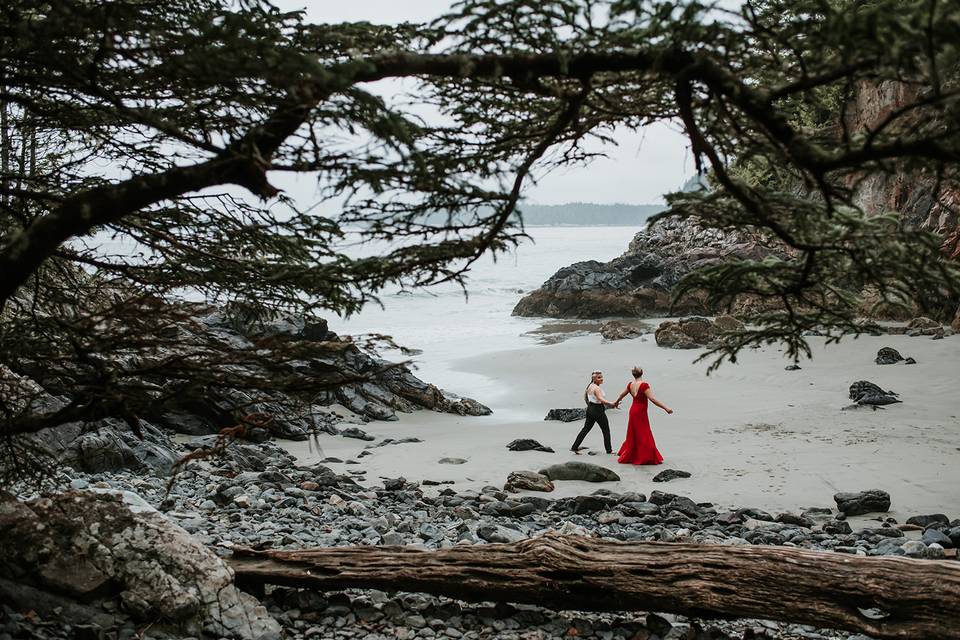 Tofino Elopement Photographer