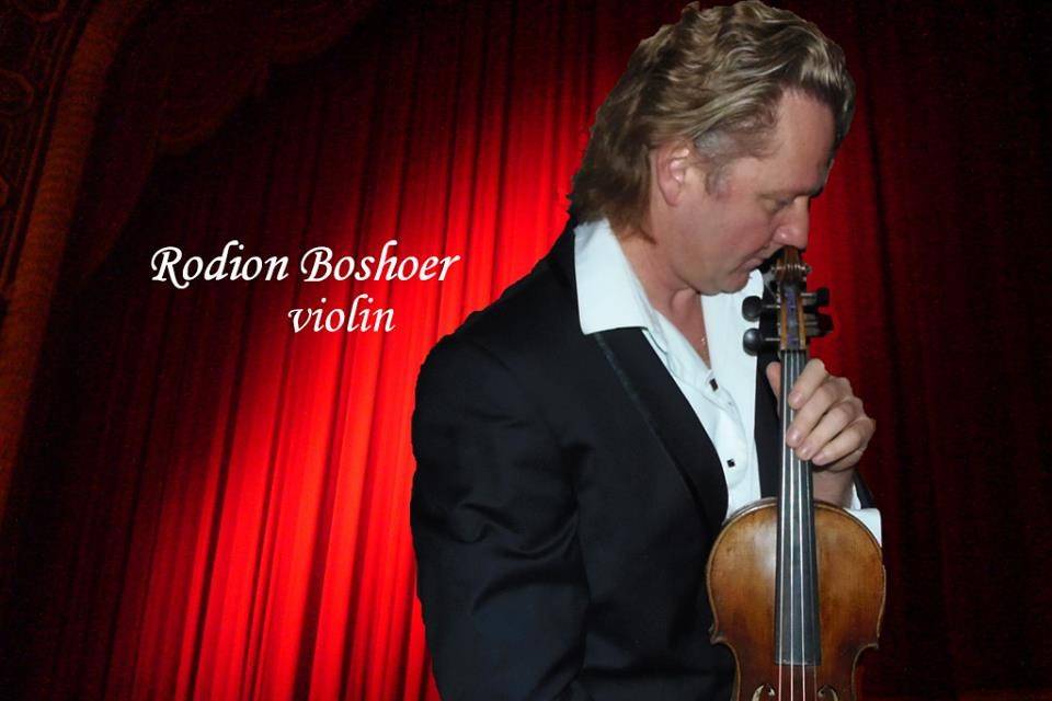 Rodion Boshoer - Violinist