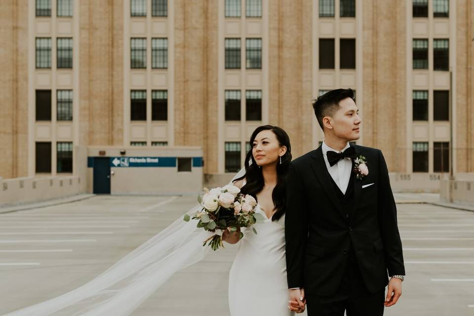 Elegant industrial elopement