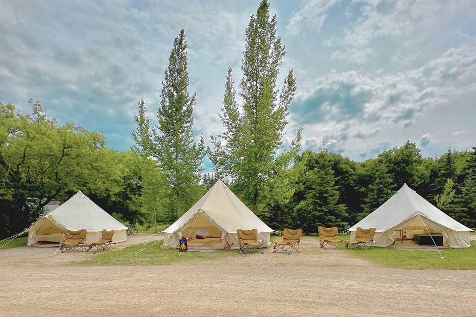 Canadiana Camper & Co.
