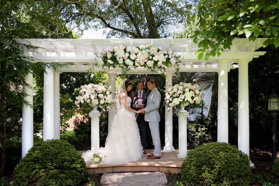 Pergola wedding ceremony