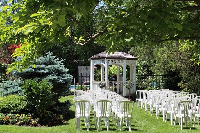 Outdoor garden wedding