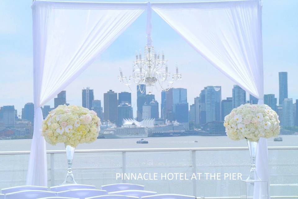 Pinnacle Hotel at the Pier