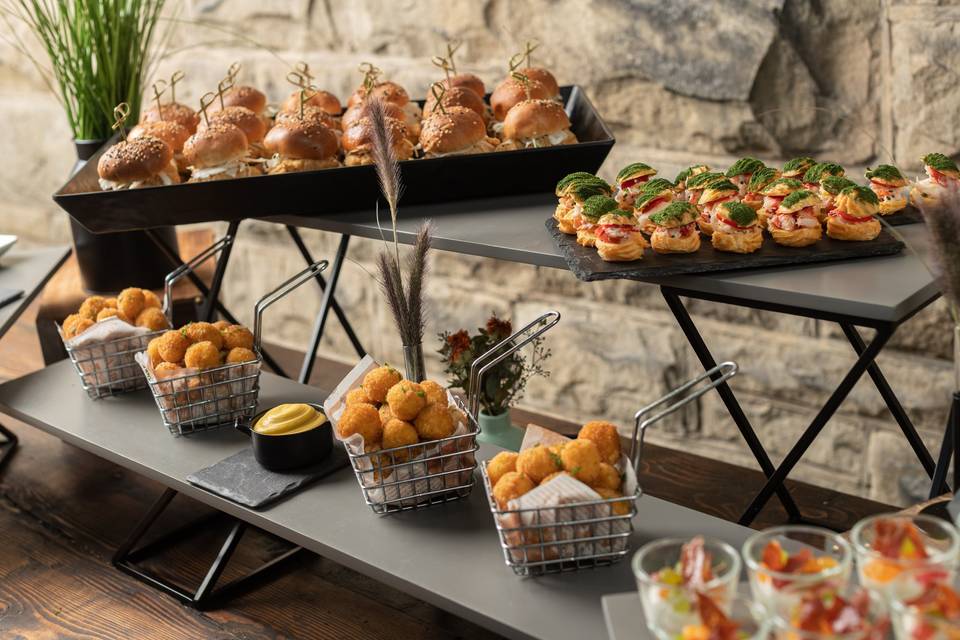 Canapes & Small Bites