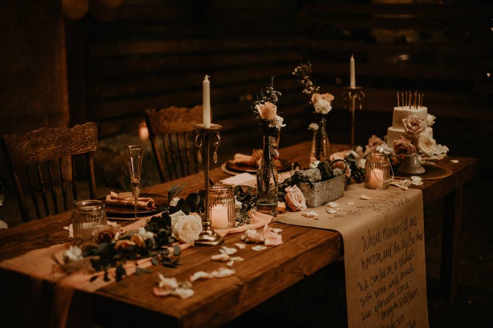 Sweetheart table