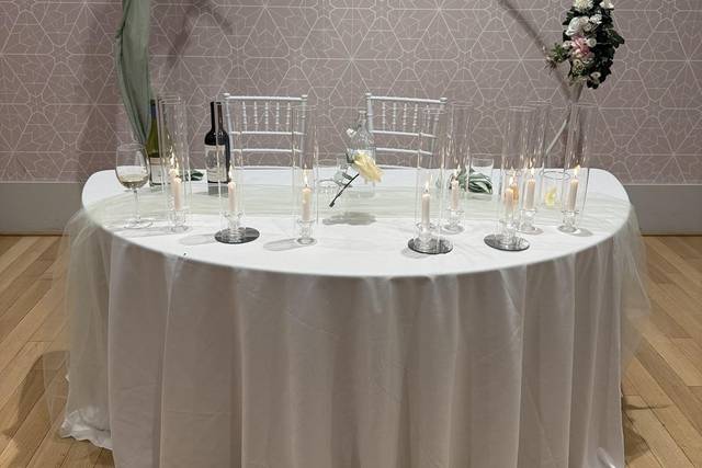 Sweetheart Table Set-Up