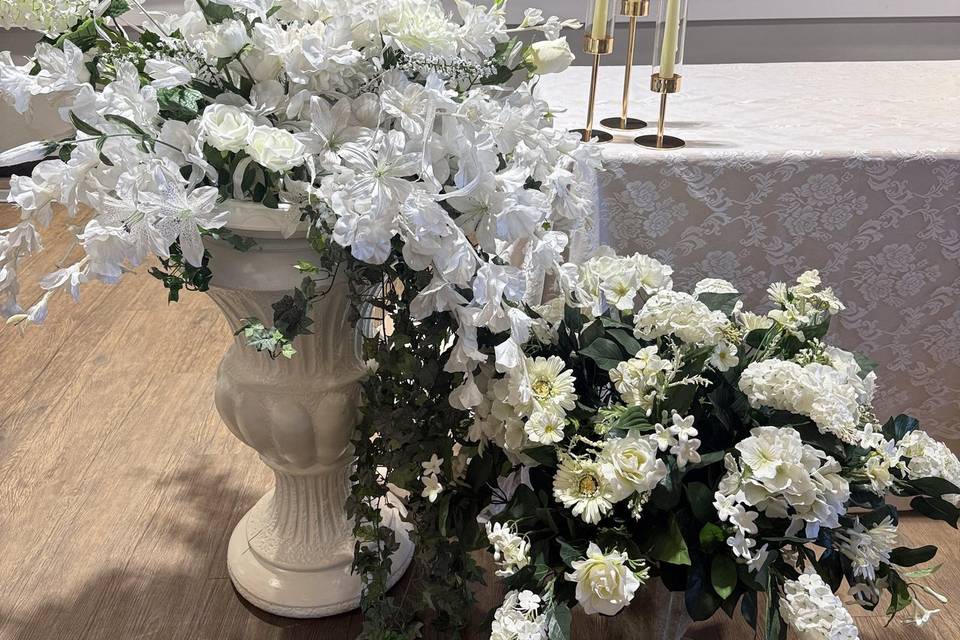 Head Table Floor Arrangements