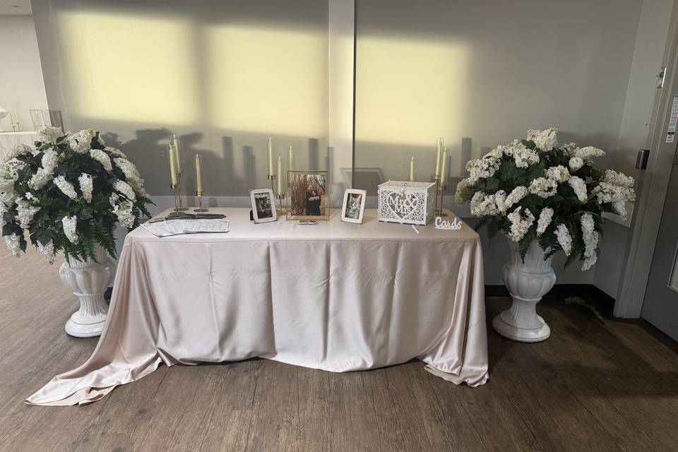Reception Table Set-Up