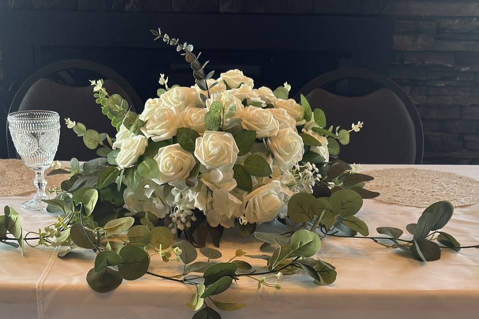 Guest Tabe Arrangements