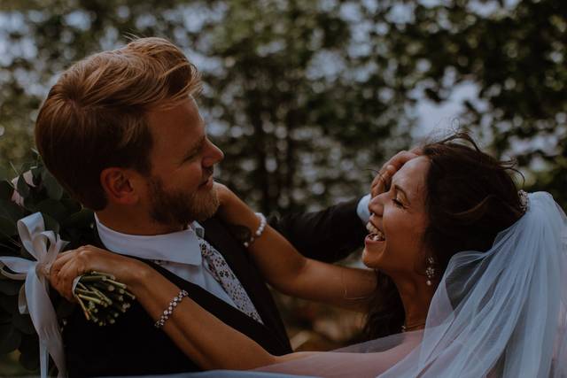 Cottage wedding Ontario
