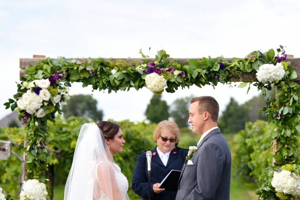 Summer winery ceremony