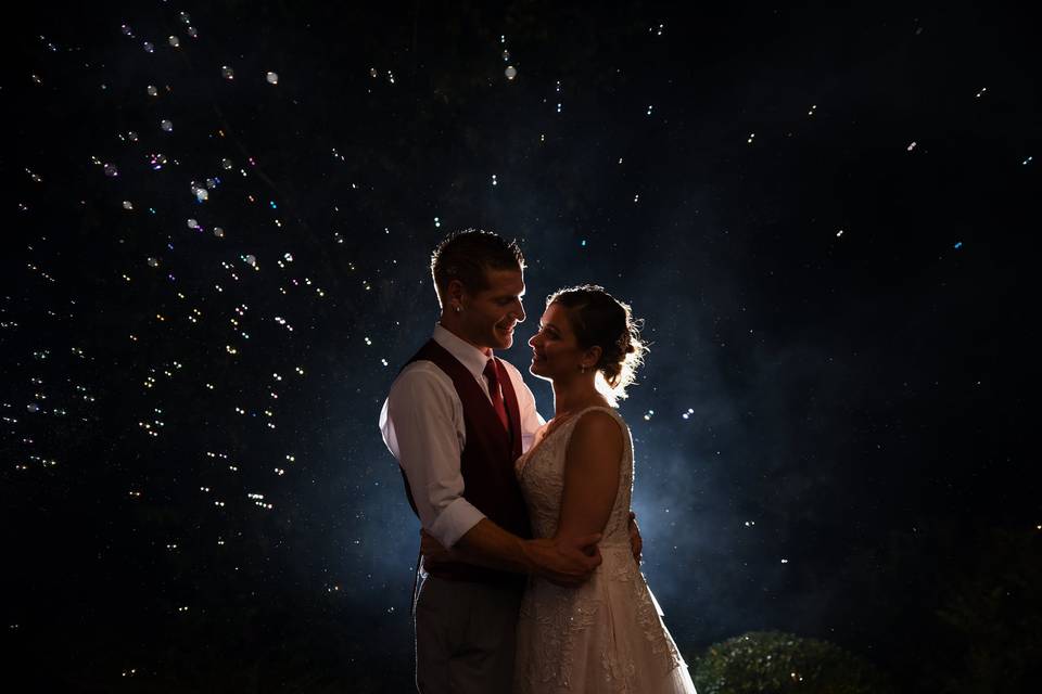 Night bride & groom portrait