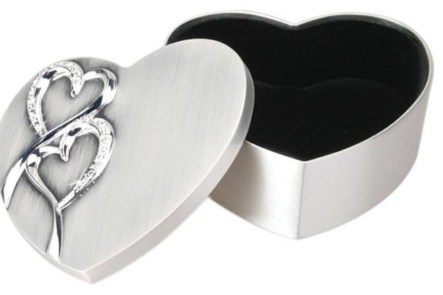 Double Hearts Keepsake Box