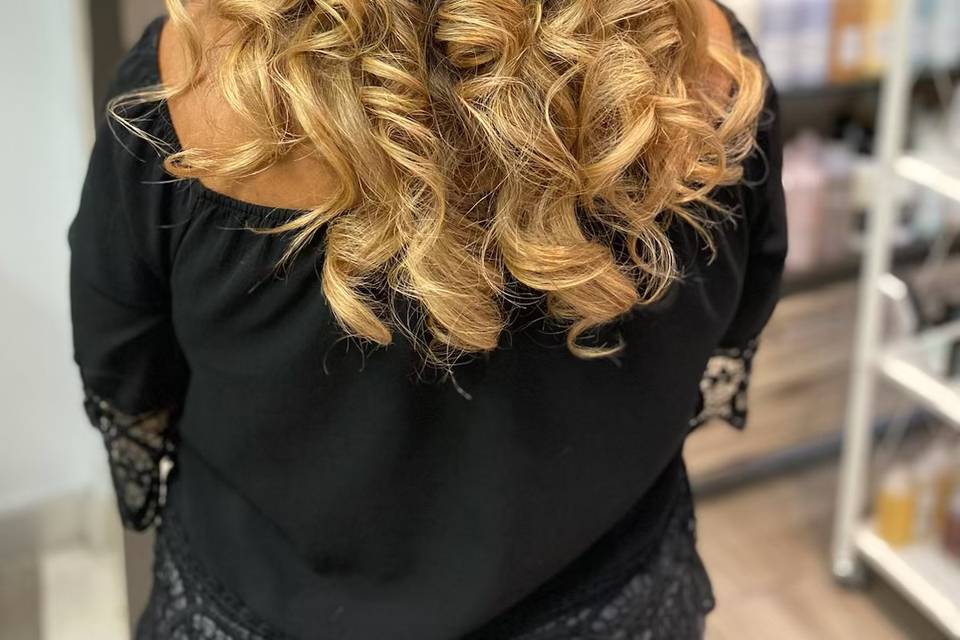 Extensions and curls