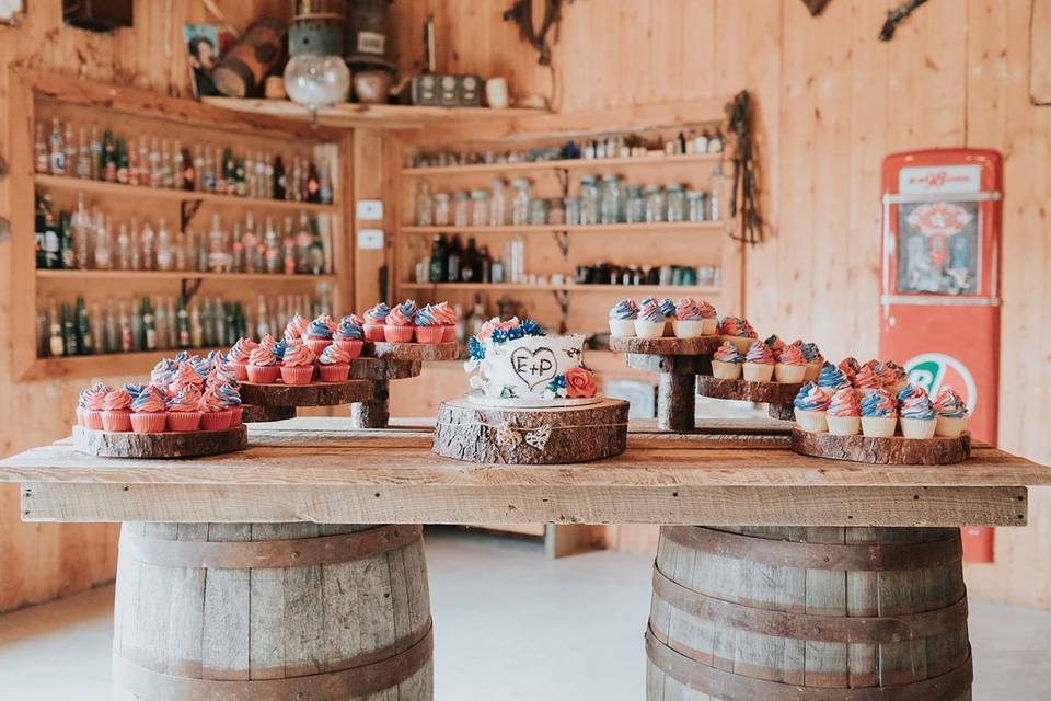 Rustic Wedding Cake