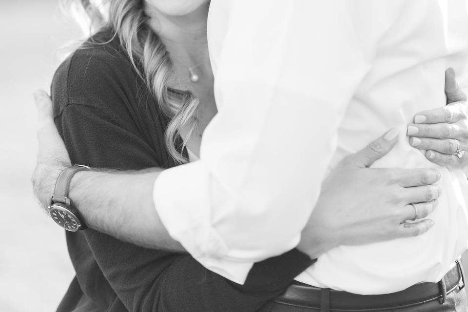 Black & white engagement photo - Nicole Amanda Photography