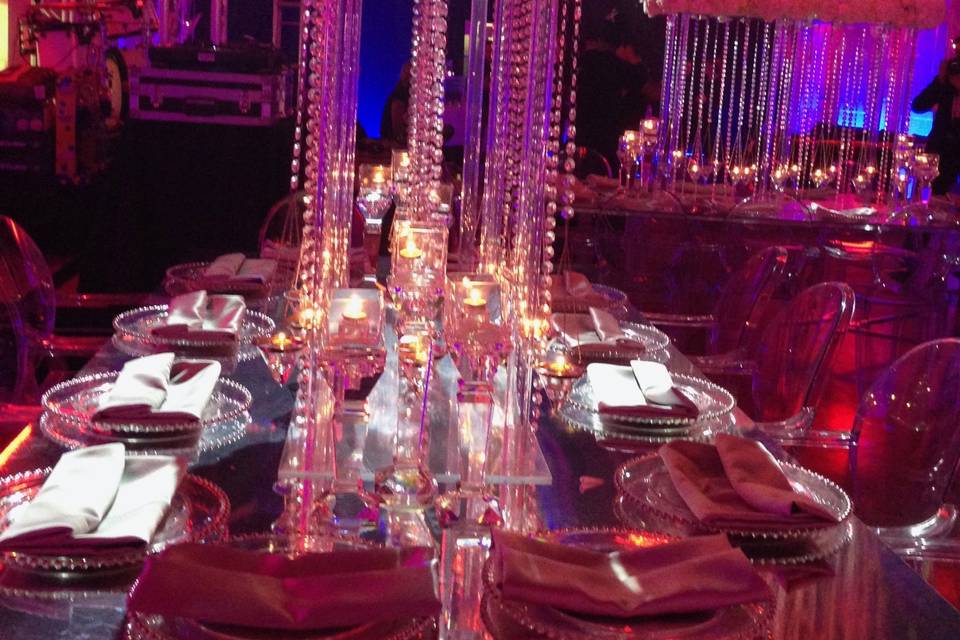 Mirror tables