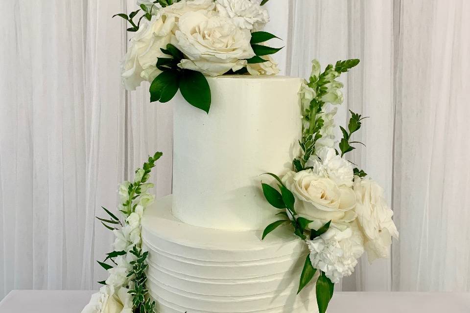 Three-tiered cake