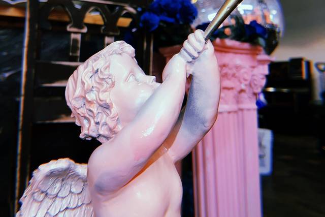 Let the angels sing!