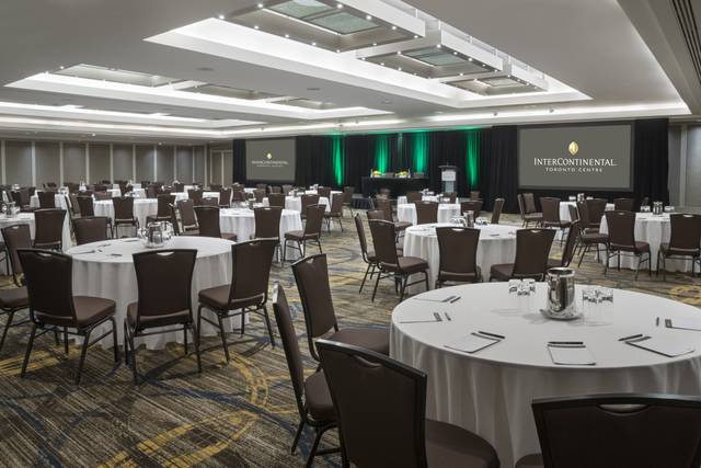 Ballroom with round table setup