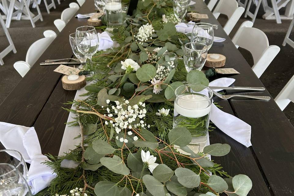 Greenery table runner