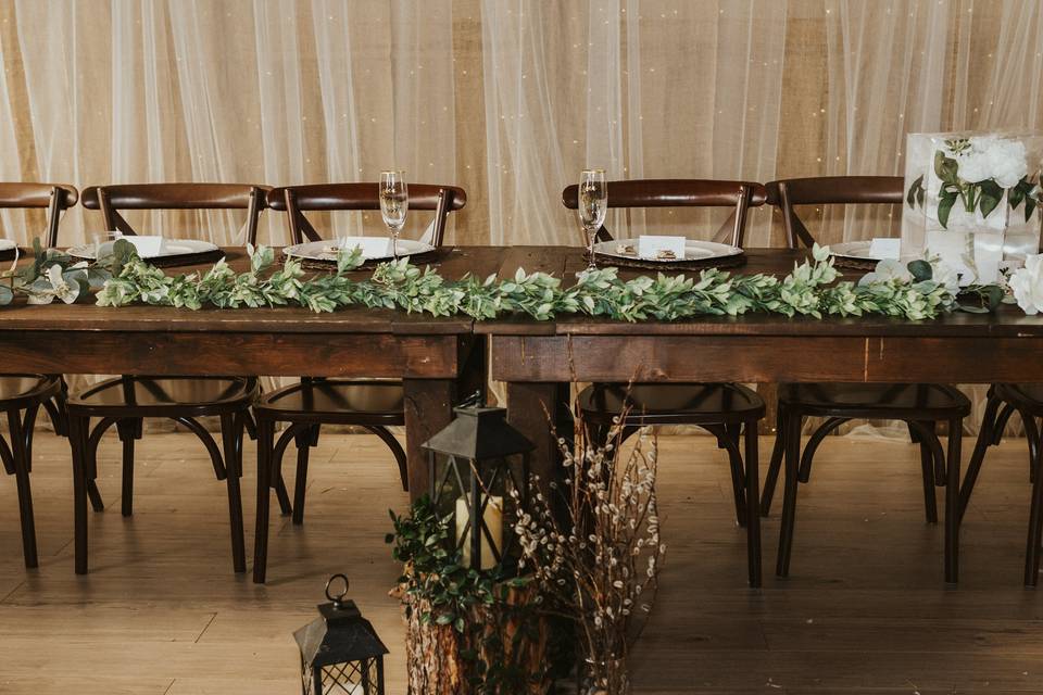 Head table