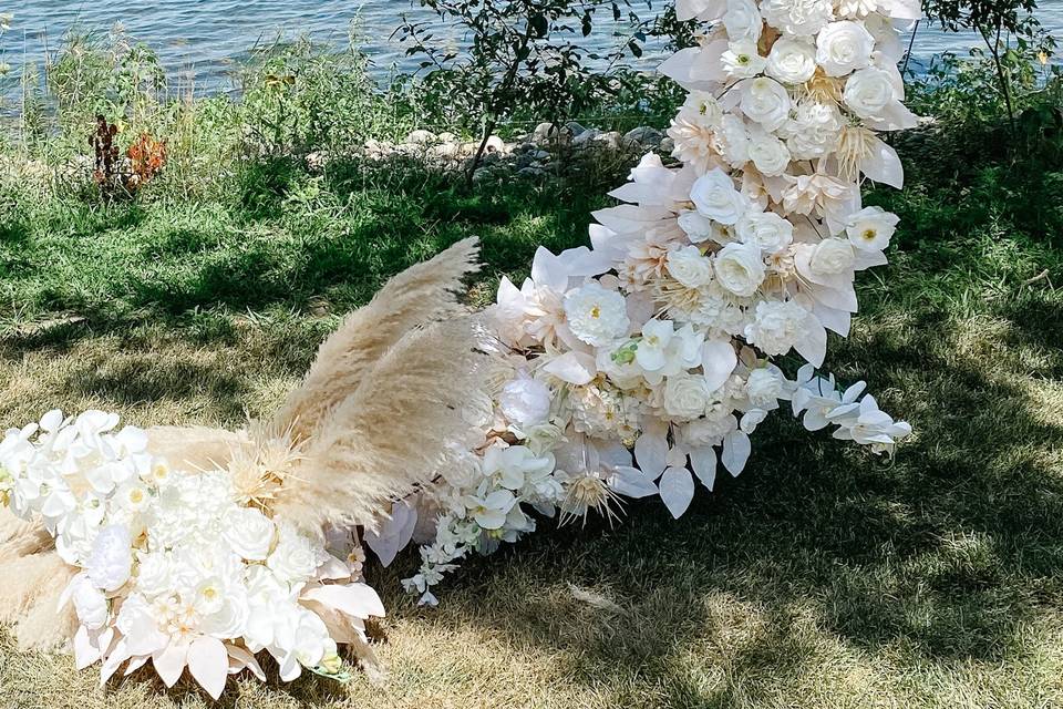 Arch feature on the lake