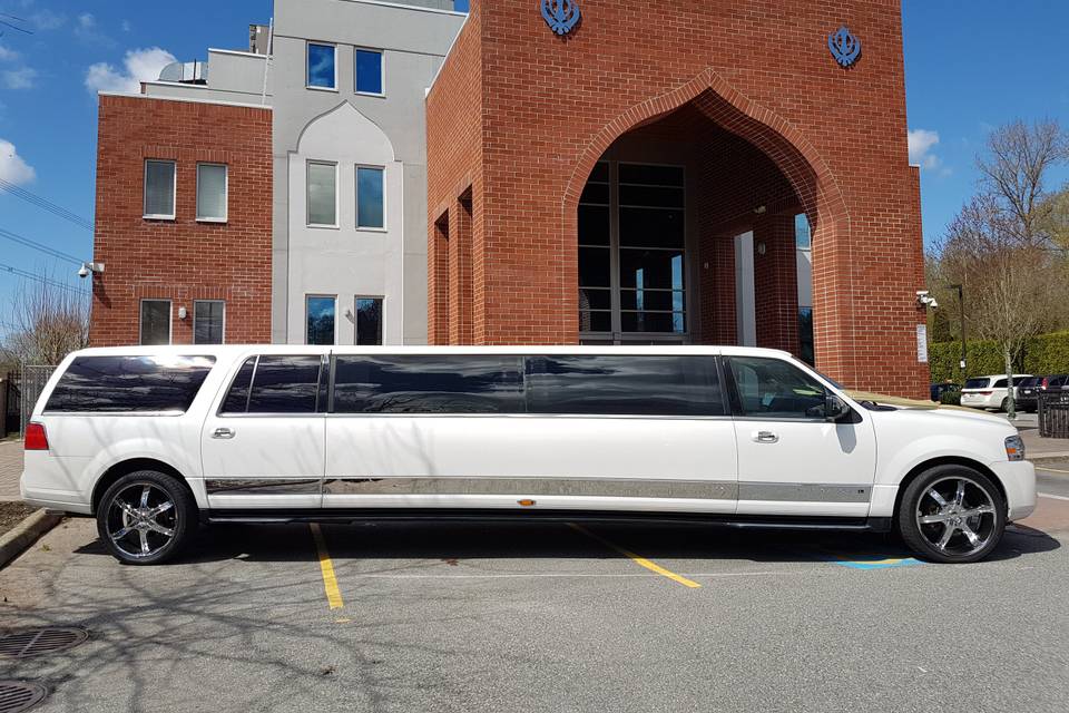 East West Limousine