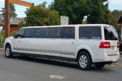 SUV Limo