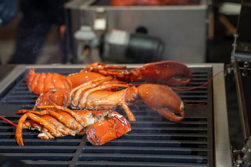 Live Seafood Station