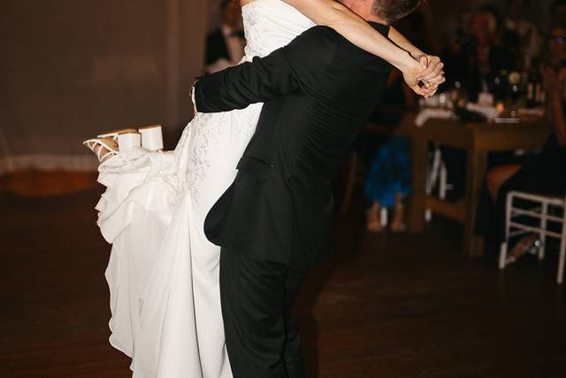FIRST DANCE