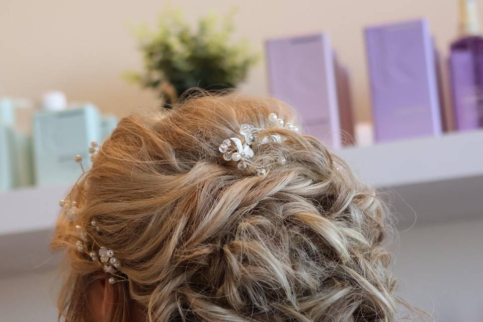 Bridal hair