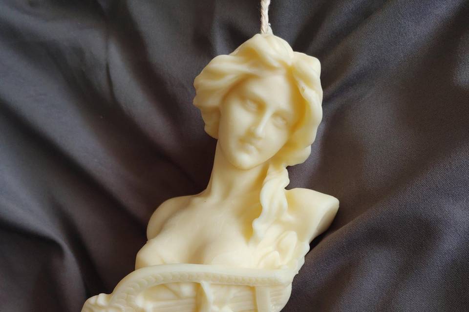 Artemis candle