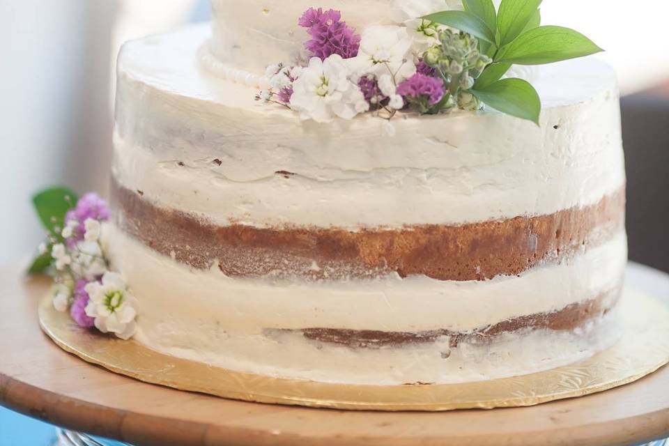 Naked cake