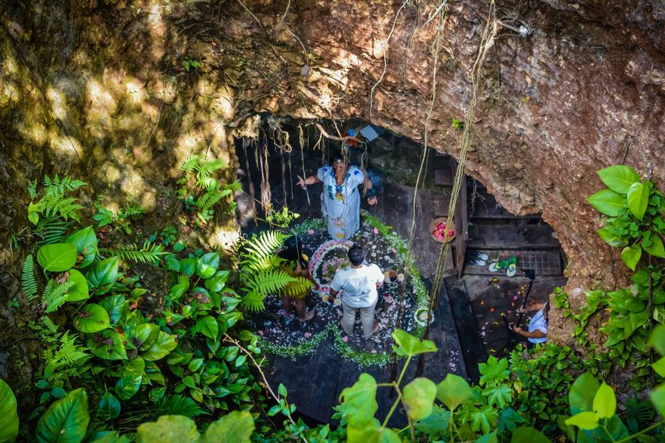 Cenote wedding