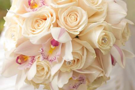 Soft colour wedding bouquet