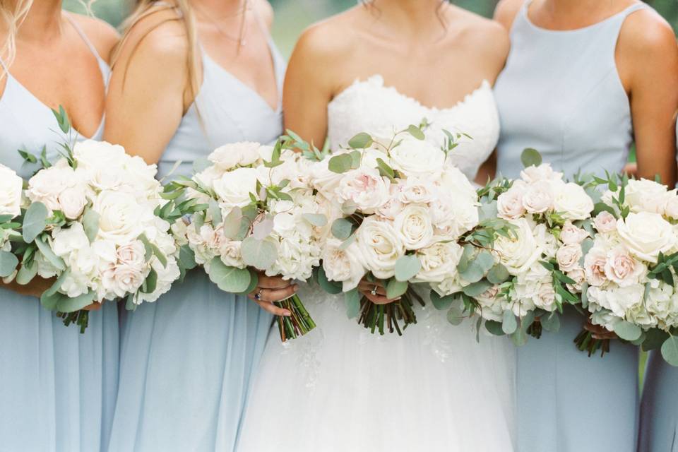 Bridal party bouquets