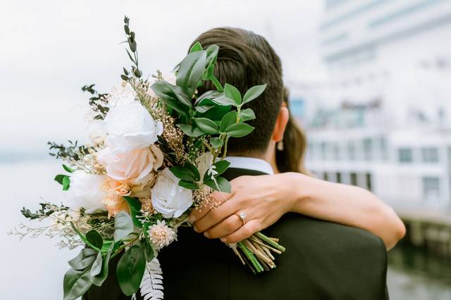 Wedding photo by Natalie Varro