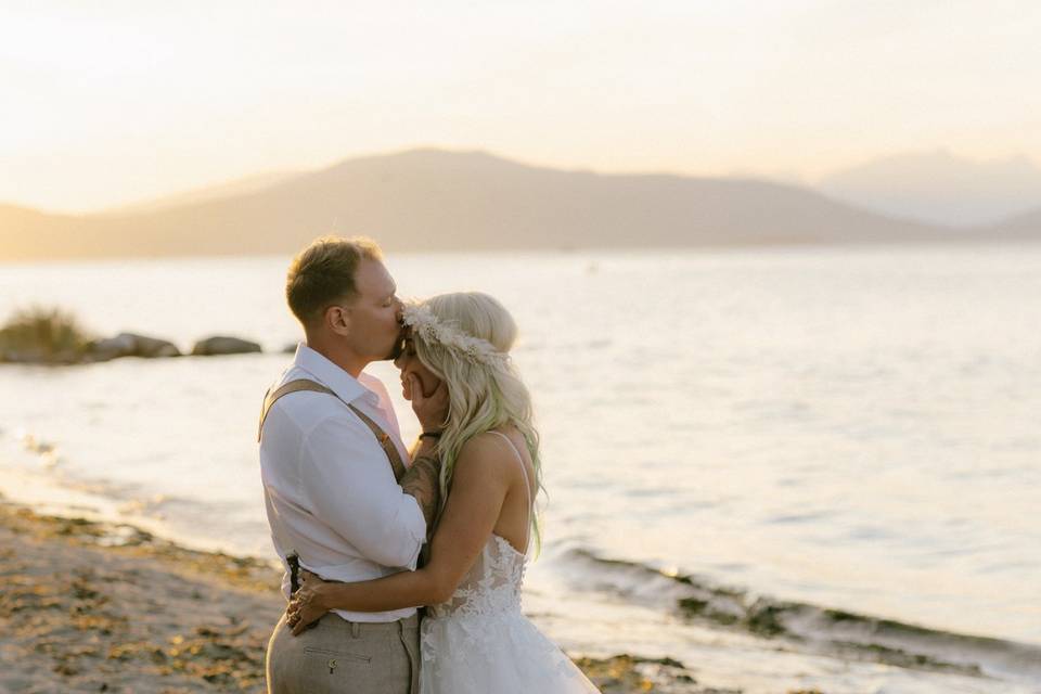 Wedding photo by Natalie Varro